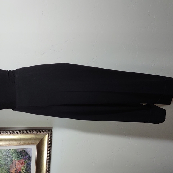 Virtue Cuffed Crop Pants - Picture 4 of 9